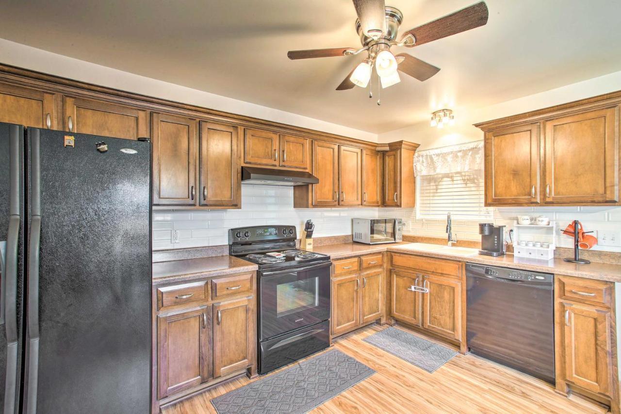 Вілла Charming Springfield Escape With Furnished Deck Екстер'єр фото